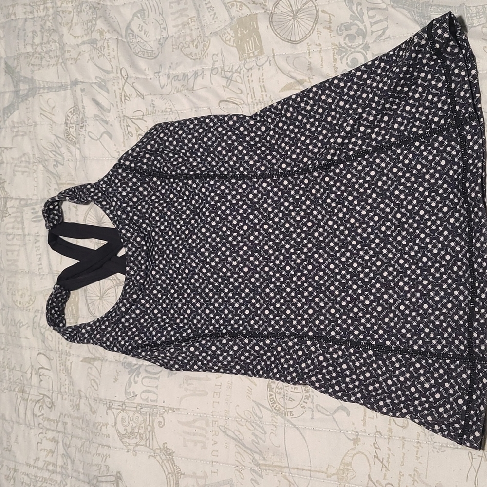 Lululemon shirt